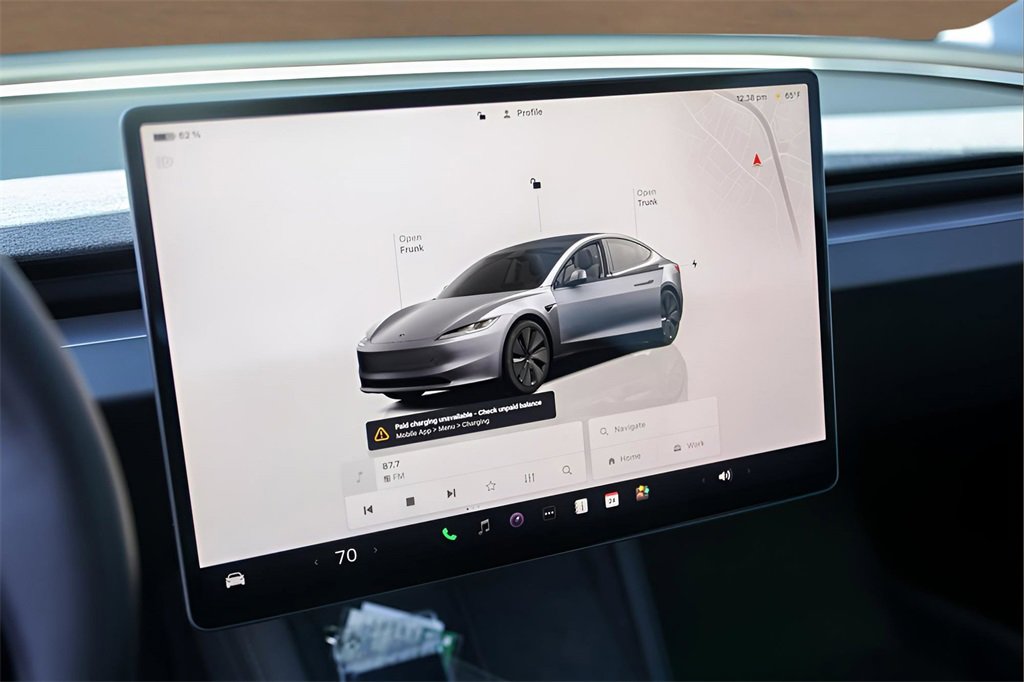 Used 2024 Tesla Model 3 Standard Range image 14