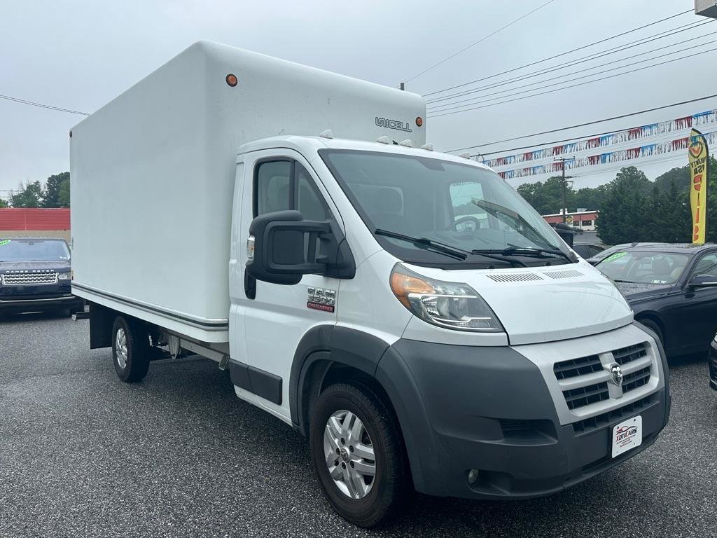 Used 2014 RAM ProMaster 3500 w/ Premium Appearance Group FWD image 3