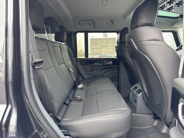 New 2025 INEOS Grenadier Fieldmaster Edition image 31