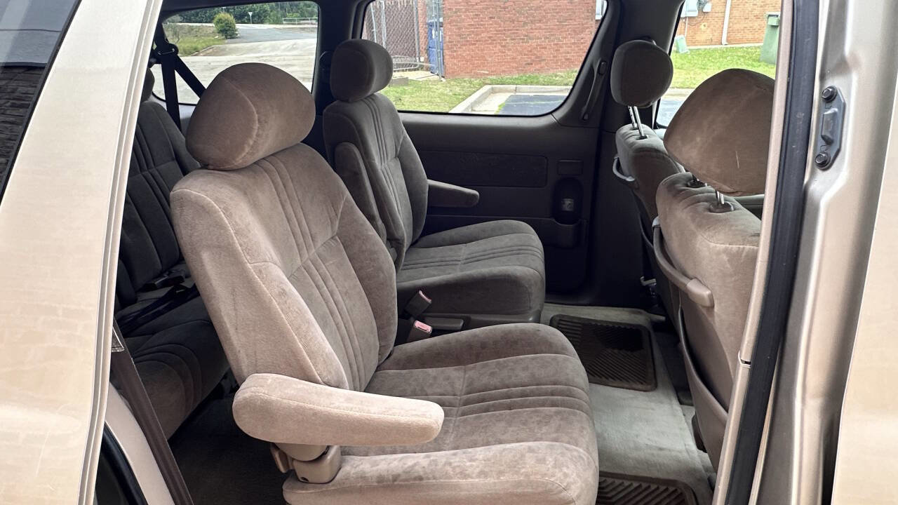 Used 2001 Toyota Sienna LE FWD image 9