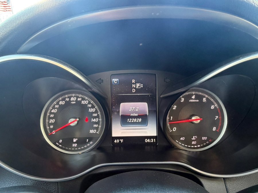 Used 2015 Mercedes-Benz C 300 4MATIC Sedan image 21