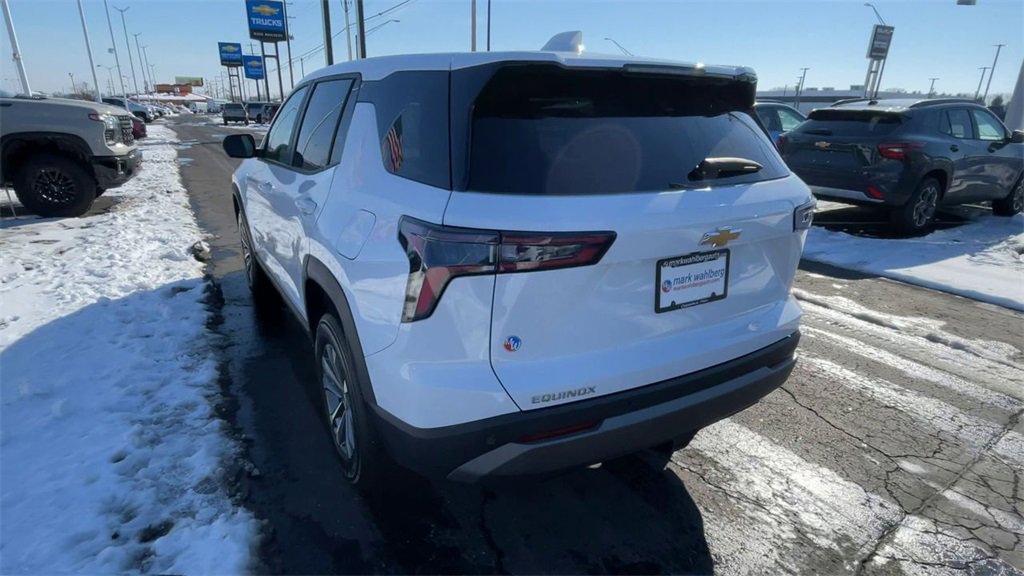 New 2026 Chevrolet Equinox LT w/ LPO, Floor Liner Package image 8