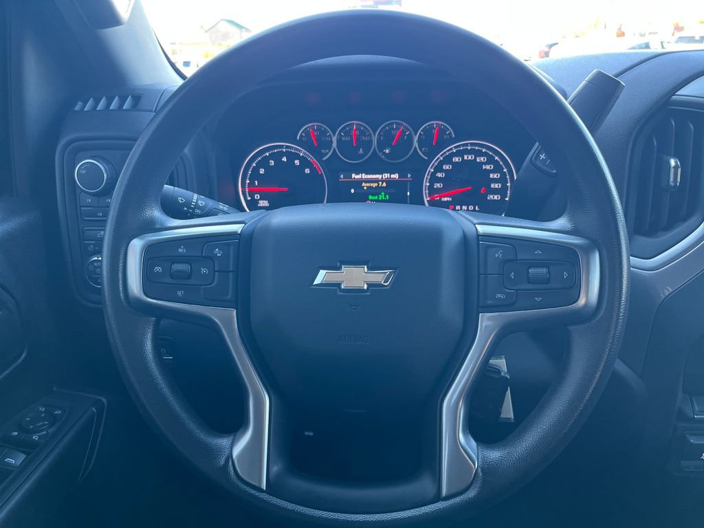 Used 2021 Chevrolet Silverado 2500 Custom w/ Custom Value Package image 16