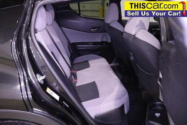 Used 2019 Toyota C-HR XLE FWD image 25