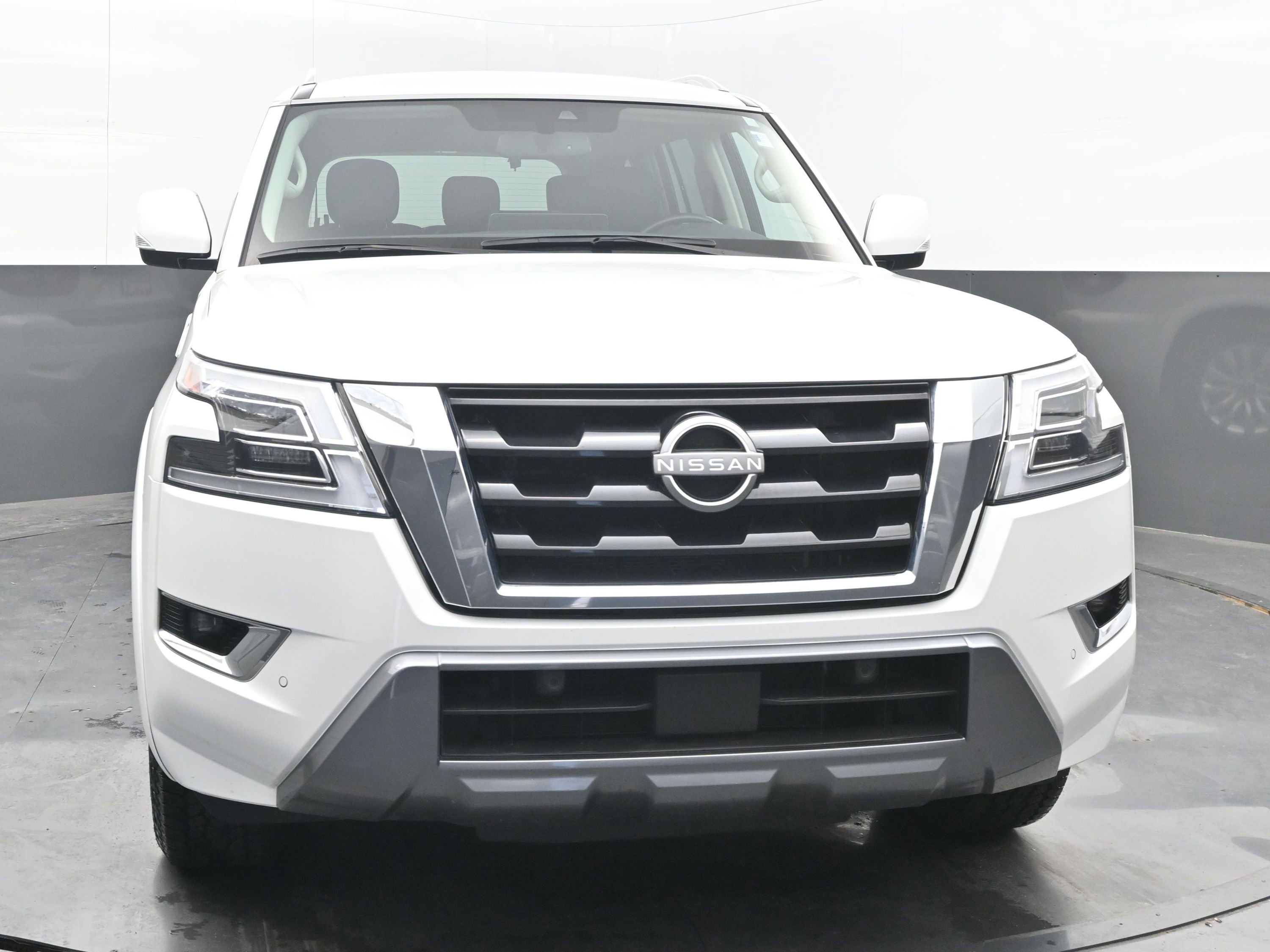 Certified 2024 Nissan Armada SV image 2