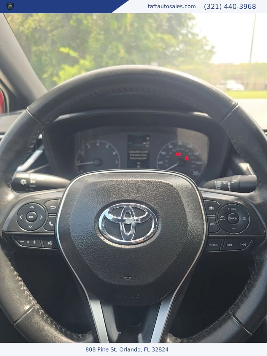 Used 2025 Toyota Corolla SE FWD image 15