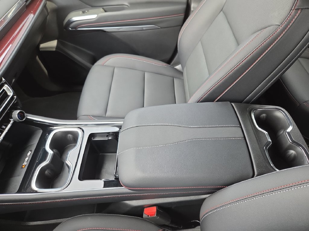 Used 2026 Chevrolet Traverse Z71 AWD/4WD image 22