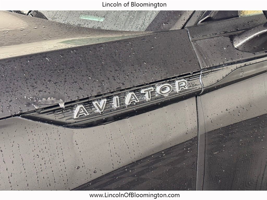 Certified 2025 Lincoln Aviator Black Label w/ Jet Appearance Package image 13