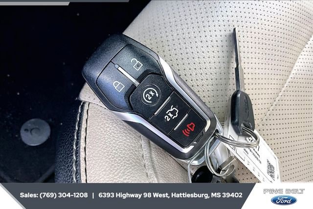 Used 2016 Ford Mustang GT Premium image 9