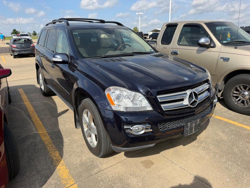 Used 2007 Mercedes-Benz GL 450 4MATIC image 2
