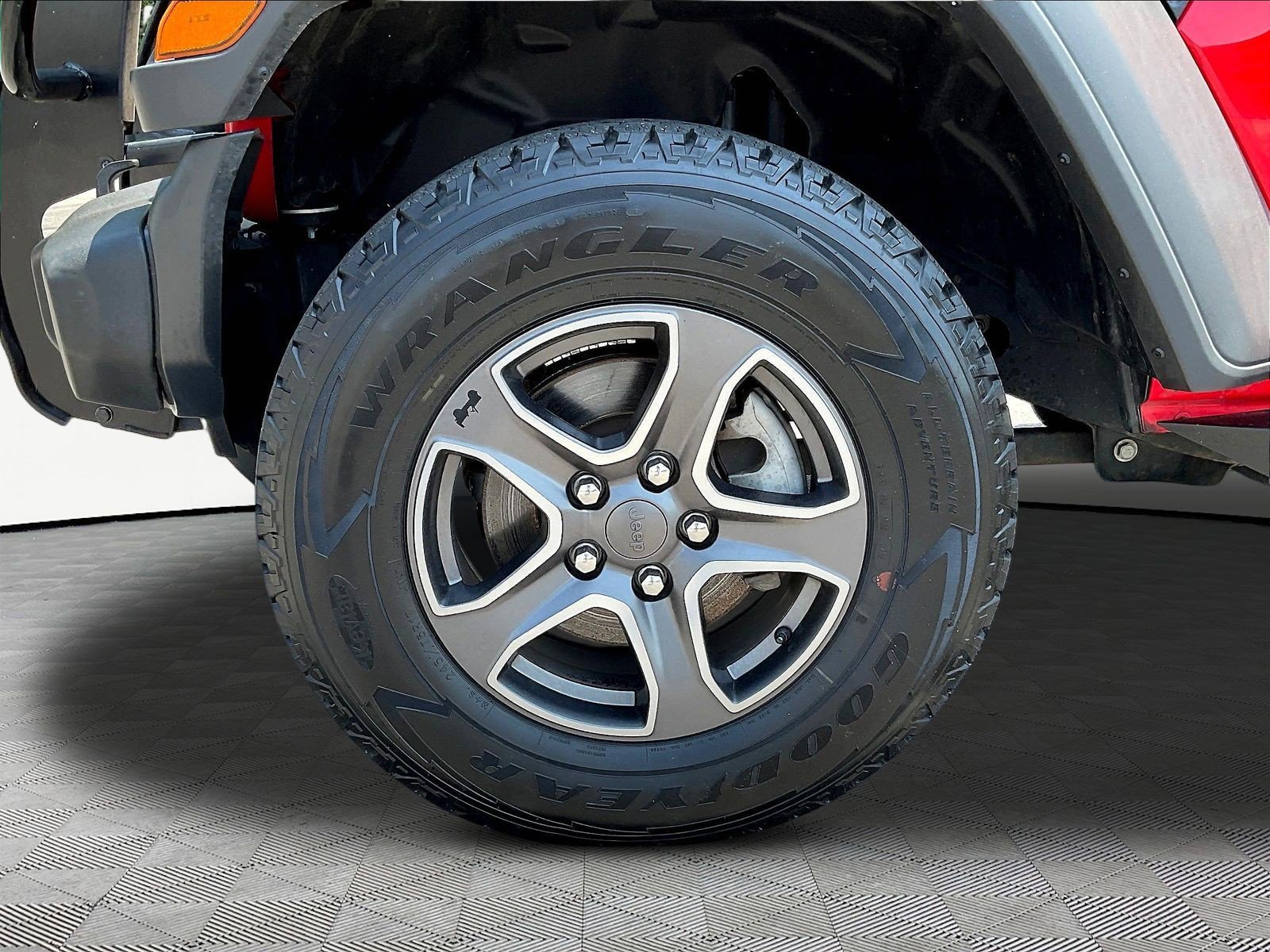 Used 2018 Jeep Wrangler Sport AWD/4WD image 33