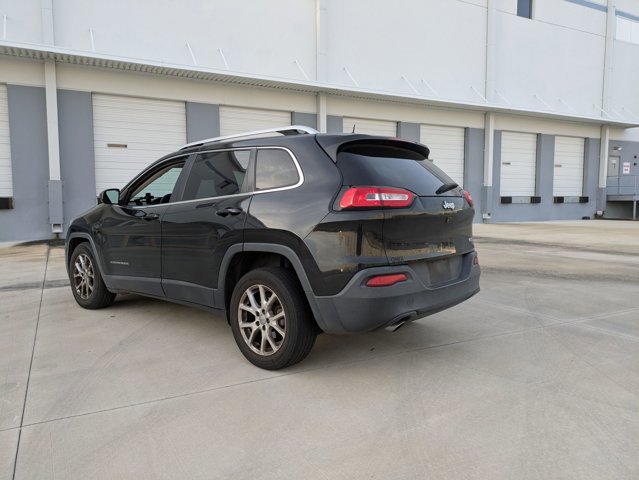 Used 2016 Jeep Cherokee Latitude w/ Comfort & Sound Group image 7