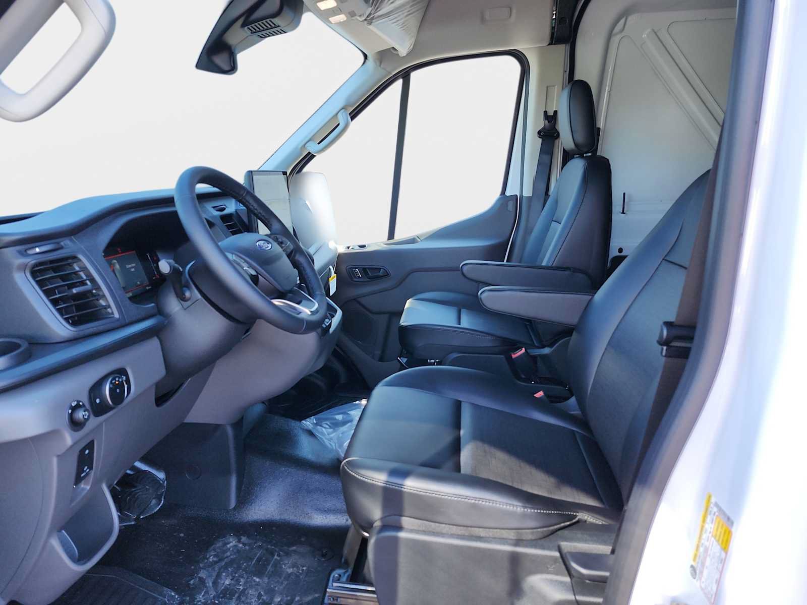 New 2026 Ford Transit 250 148 Medium Roof Extended AWD image 11