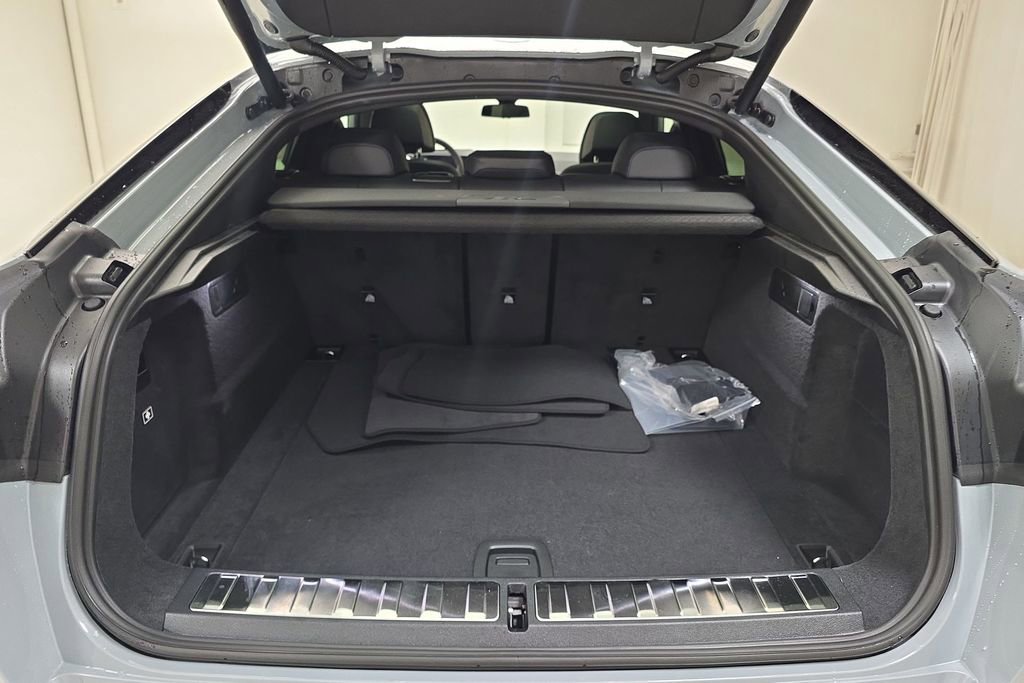 New 2026 BMW X6 M60i image 29