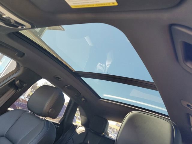 Used 2024 Porsche Macan S image 18