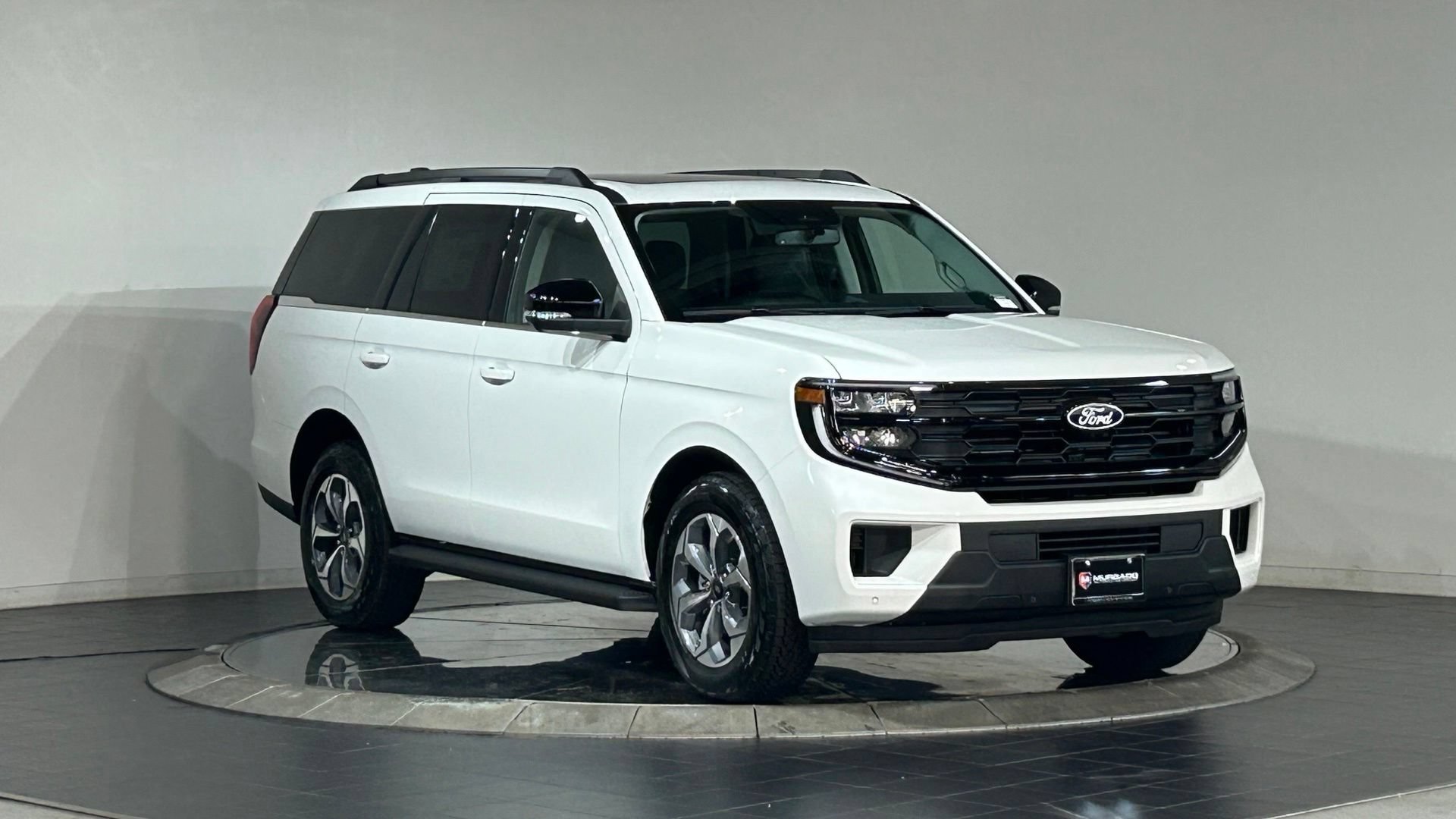 New 2027 Ford Expedition Active AWD/4WD image 2