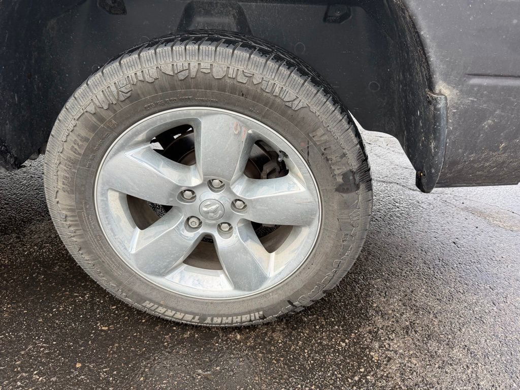 Used 2019 RAM 1500 Express w/ Express Value Package image 6