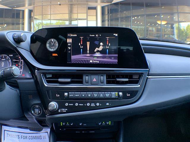 Certified 2022 Lexus ES 350 w/ Premium Package FWD image 18