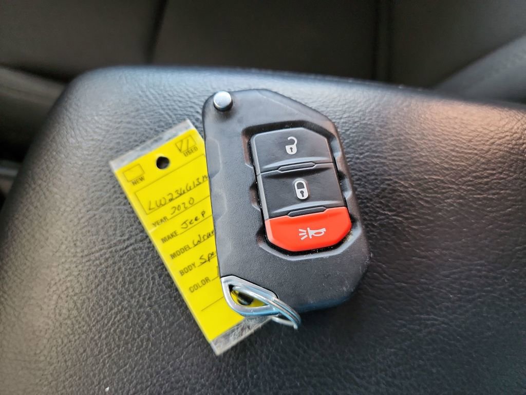 Used 2020 Jeep Wrangler Sport AWD/4WD image 41