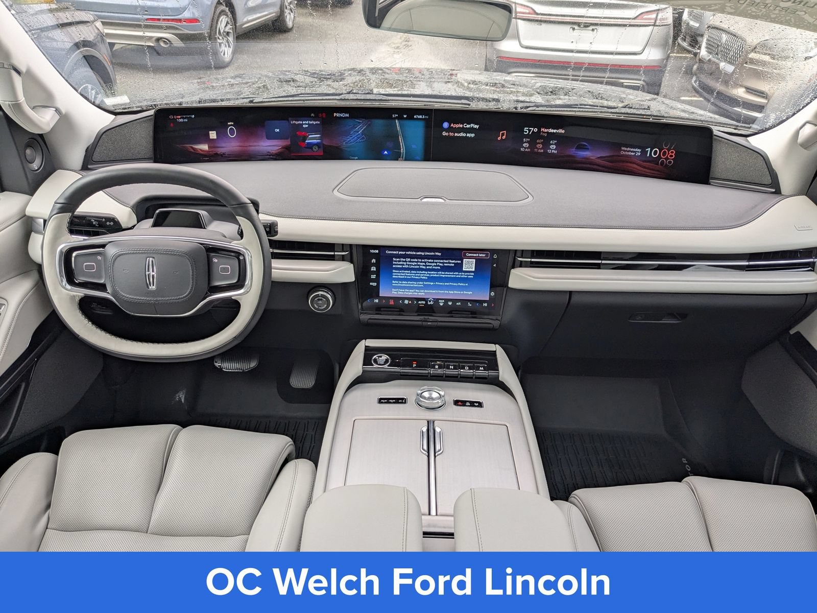 Certified 2025 Lincoln Navigator Reserve AWD/4WD image 18