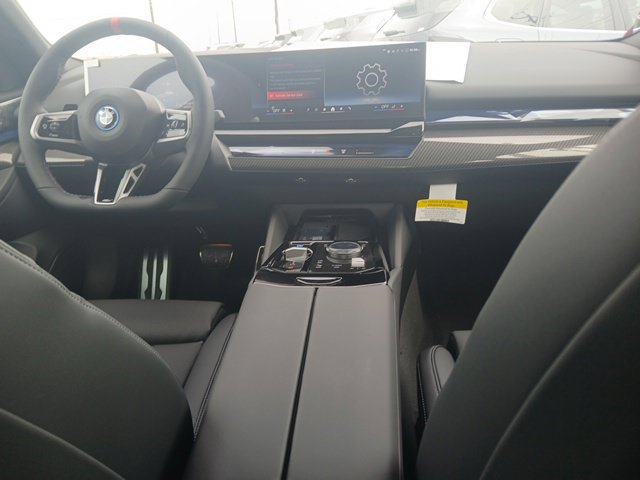 New 2026 BMW i5 M60 w/ Premium Package AWD/4WD image 13