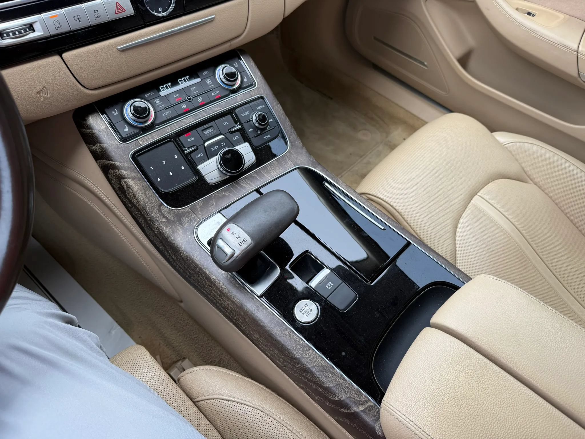 Used 2015 Audi A8 L 4.0T w/ Premium Package AWD/4WD image 14