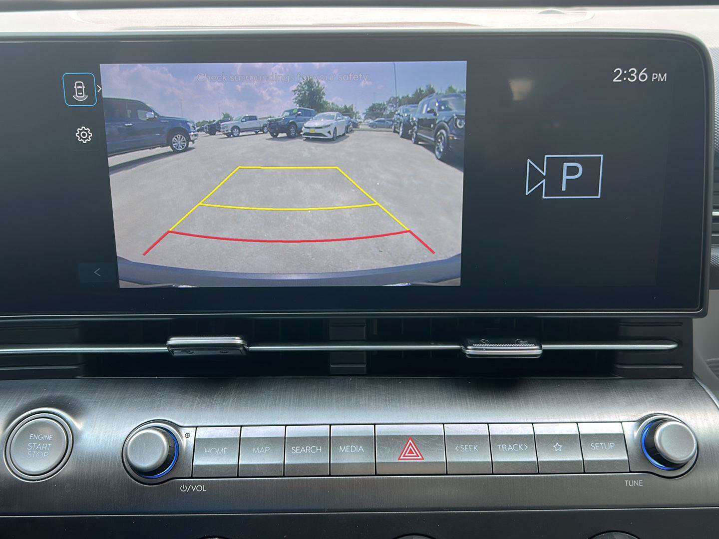 Used 2024 Hyundai Kona SE FWD image 11