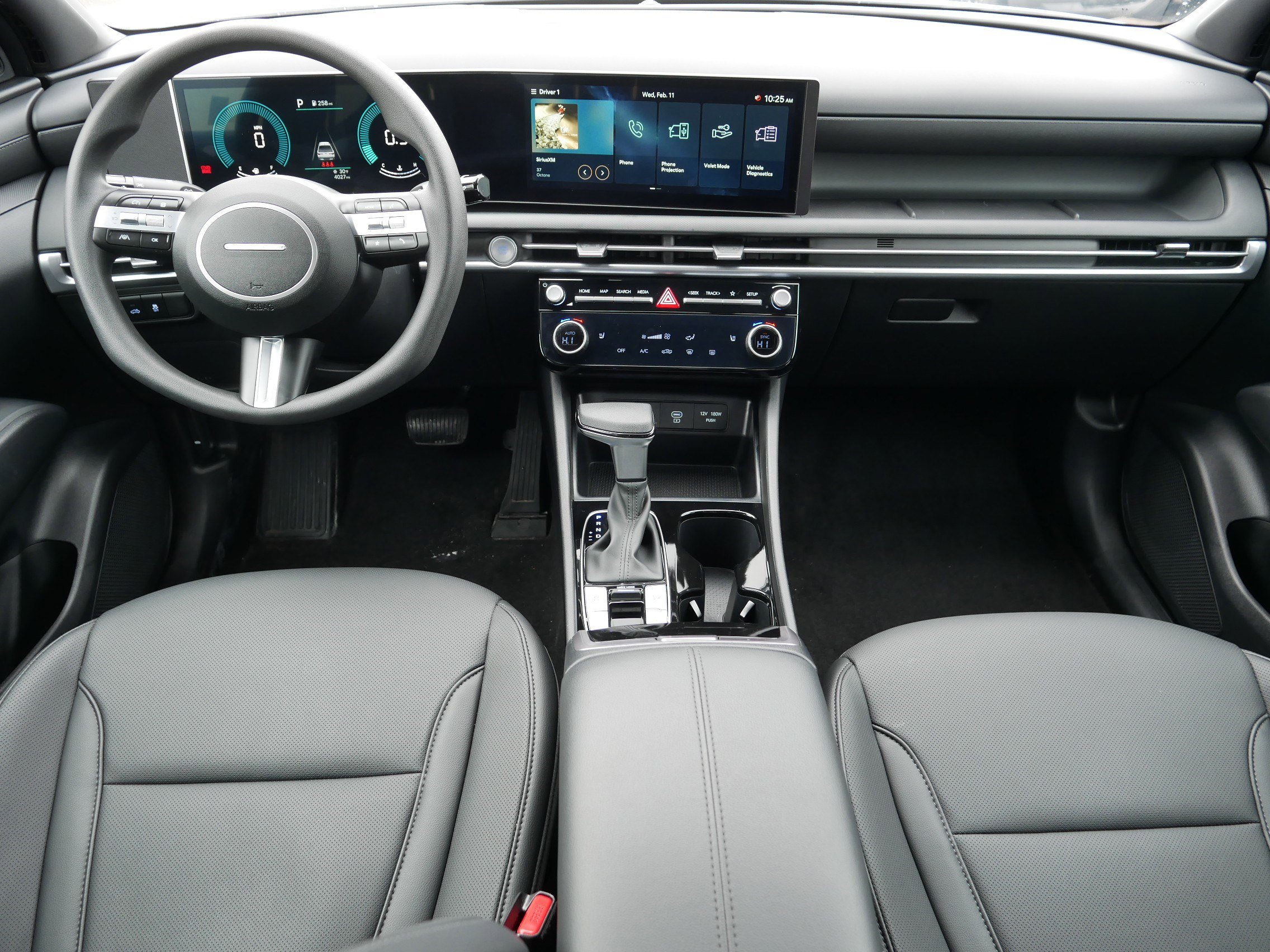 Certified 2025 Hyundai Santa Cruz SEL image 10