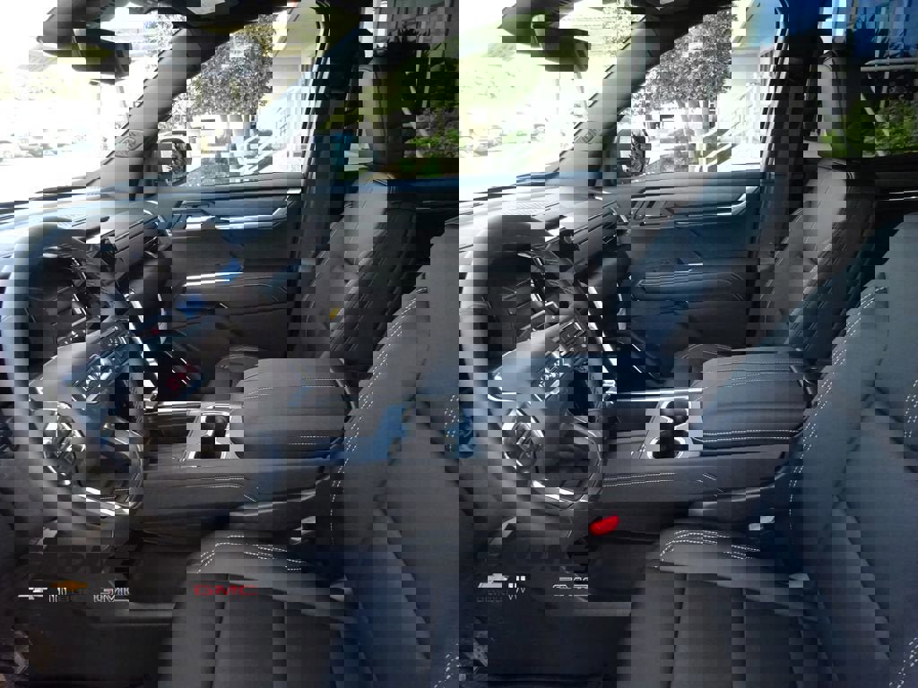 New 2026 GMC Acadia Elevation w/ Black Edition image 13