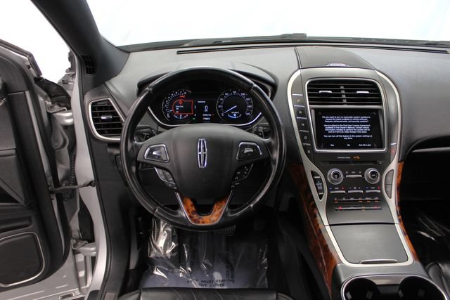 Used 2018 Lincoln MKX Select w/ Lincoln MKX Climate Package FWD image 22