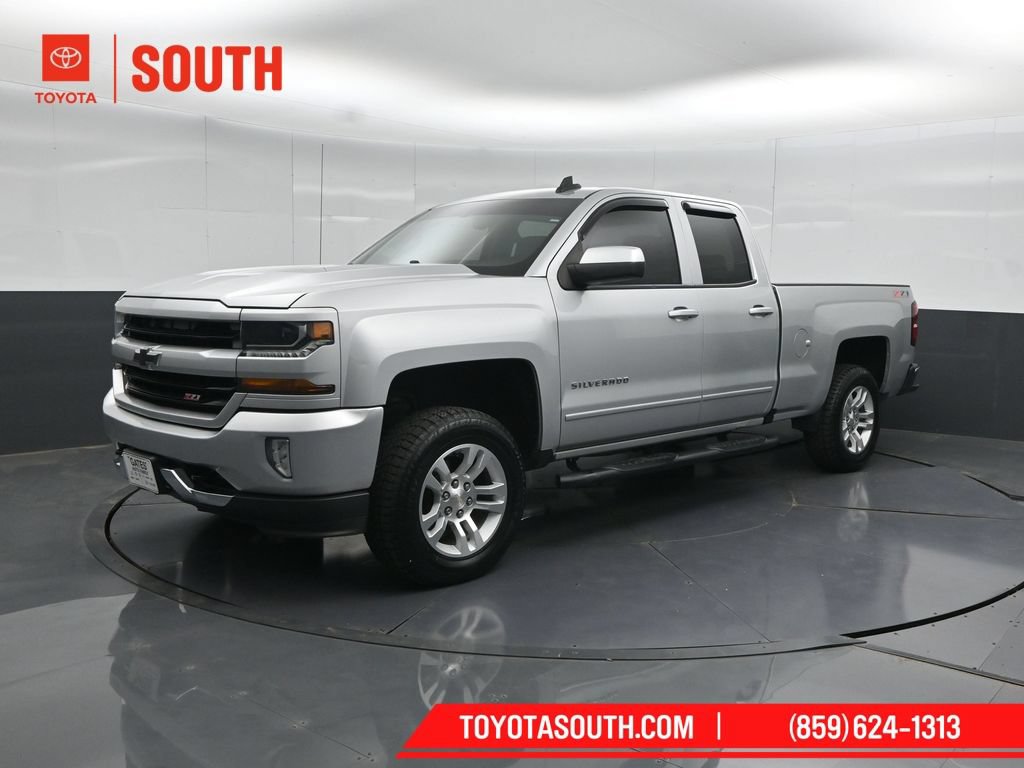 Used 2017 Chevrolet Silverado 1500 LT w/ All Star Edition AWD/4WD image 6