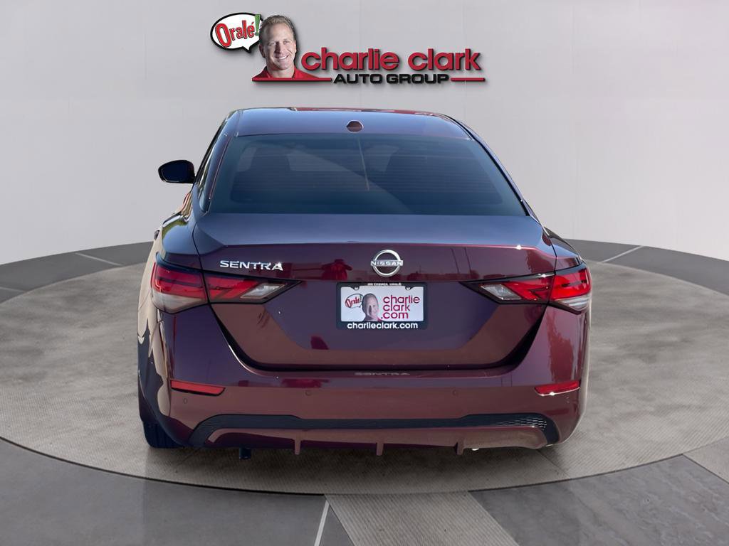 Used 2025 Nissan Sentra SV FWD image 3