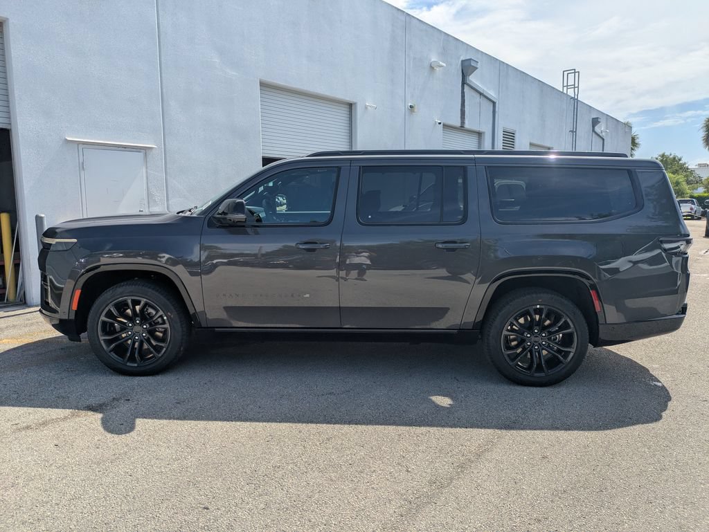 New 2026 Jeep Grand Wagoneer L Summit AWD/4WD image 8