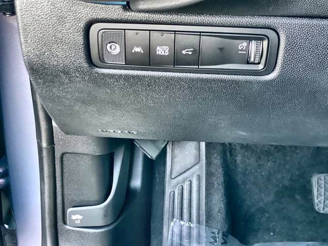 Certified 2026 Chevrolet Equinox EV LT w/ Convenience Package II image 9