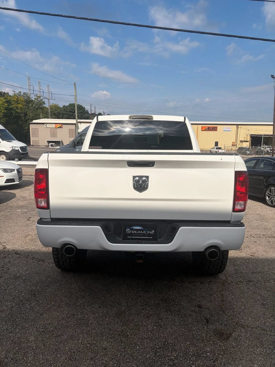 Used 2016 RAM 1500 Express AWD/4WD image 6