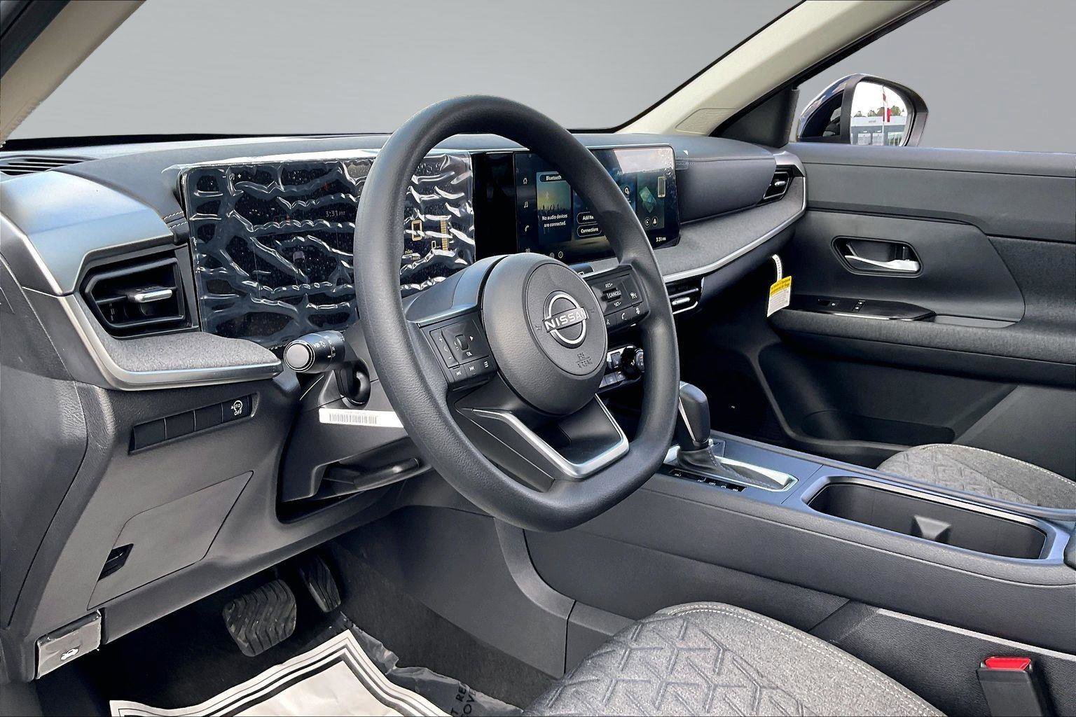 New 2026 Nissan Kicks SV FWD image 7