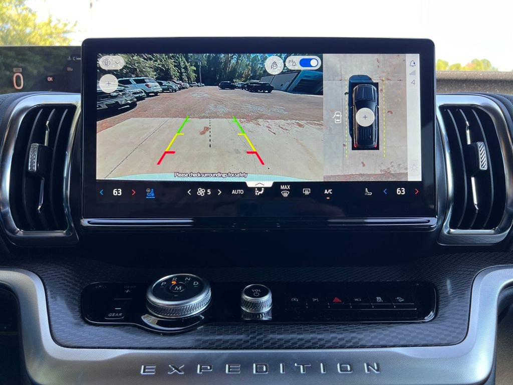 New 2025 Ford Expedition Platinum w/ Stealth Performance Package image 26