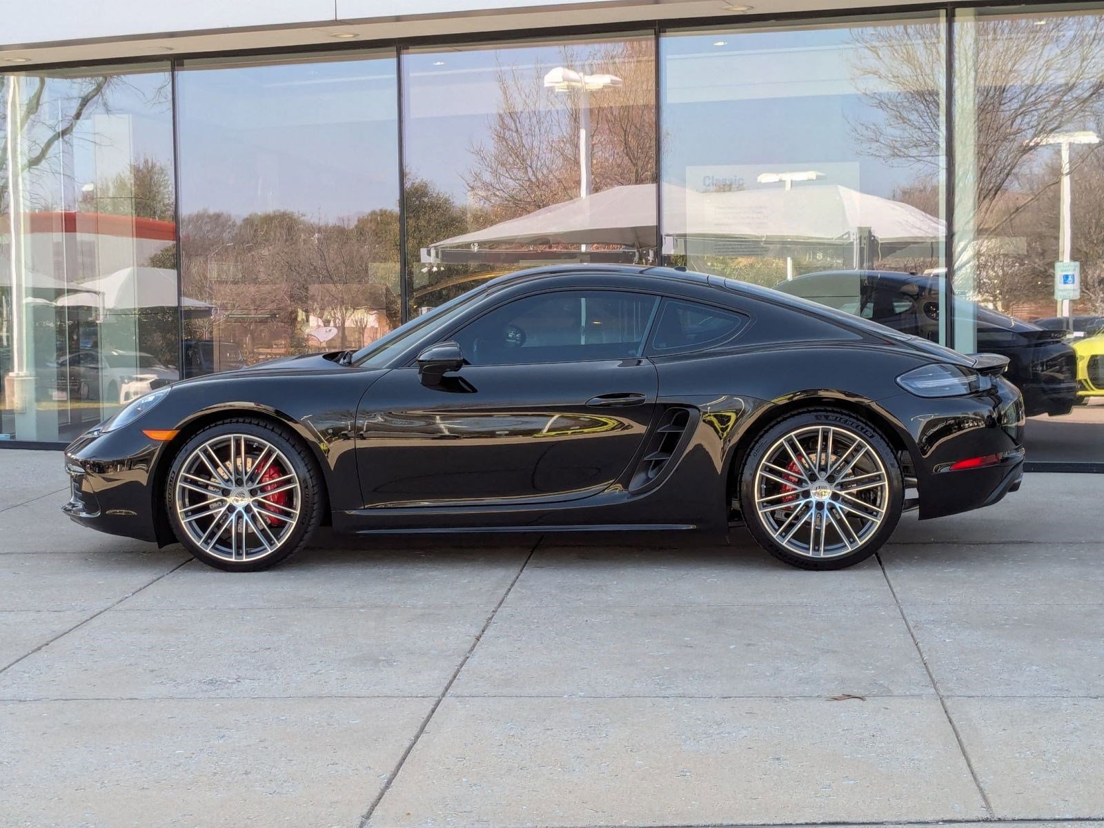 Certified 2025 Porsche 718 Cayman S video 2