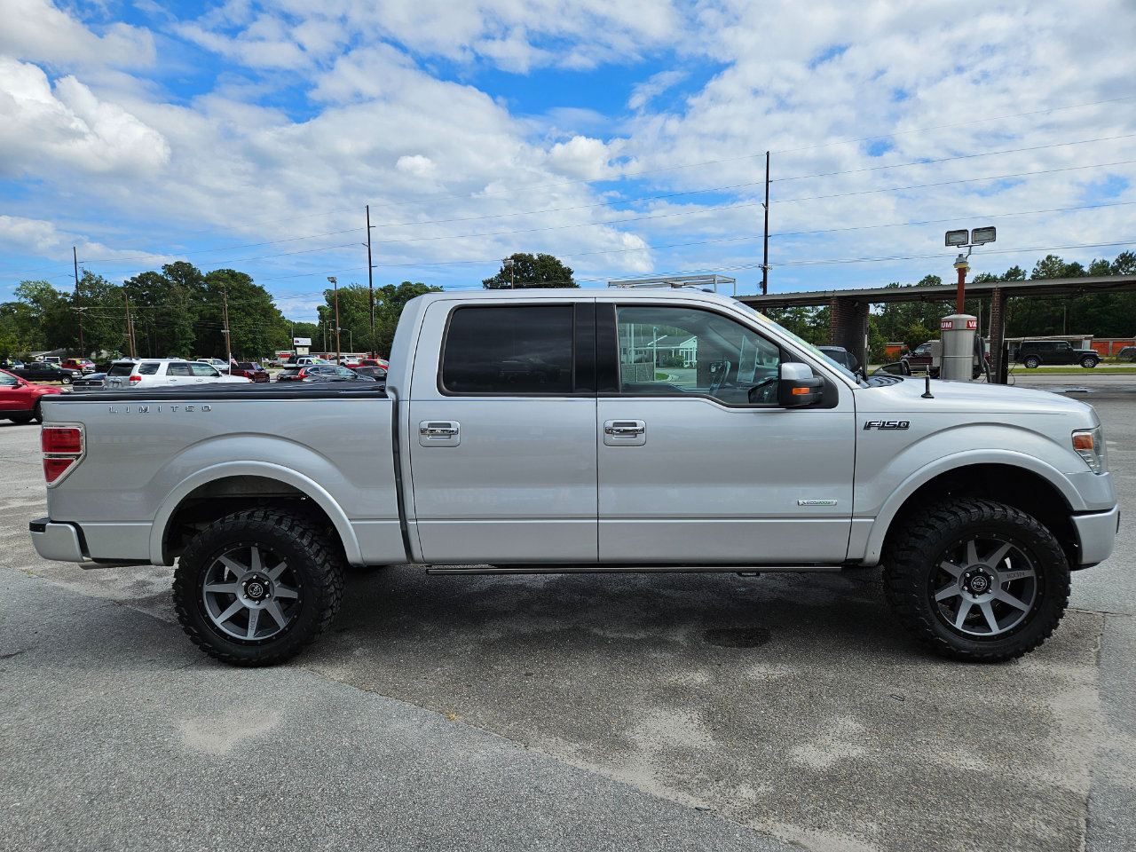Used 2014 Ford F150 Limited image 7