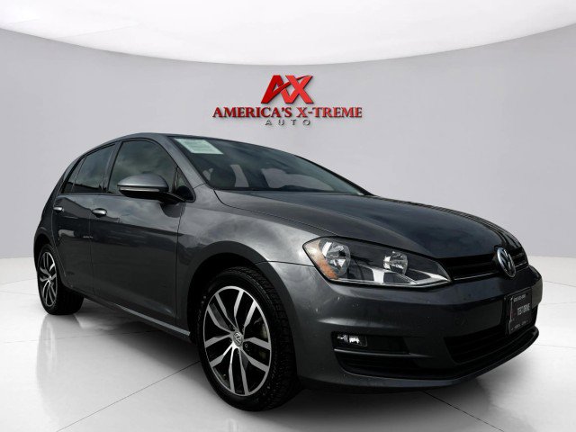 Used 2017 Volkswagen Golf SE image 7