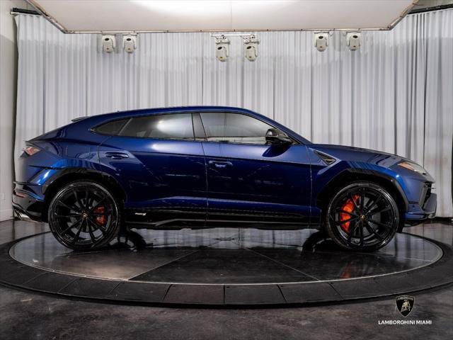 Used 2024 Lamborghini Urus S AWD/4WD image 15