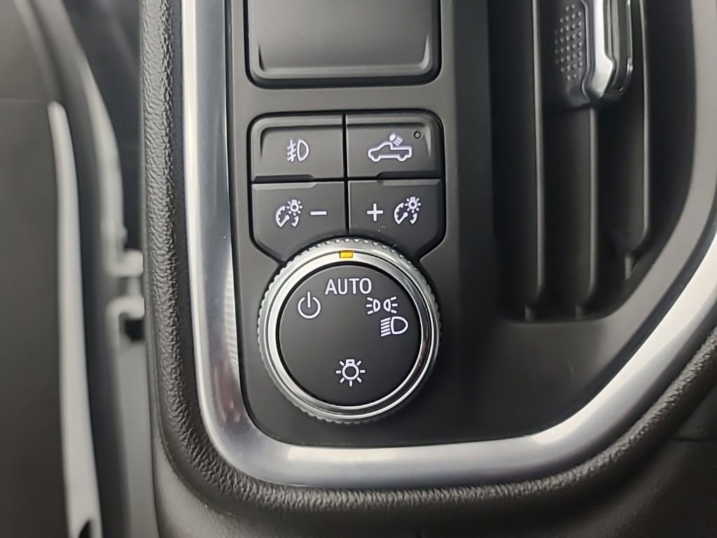 Used 2020 GMC Sierra 1500 Elevation w/ Elevation Value Package image 26