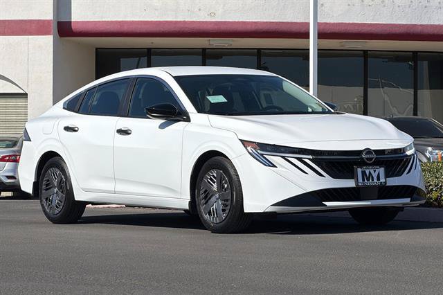 New 2027 Nissan Sentra S w/ Floor Mat Package FWD image 2
