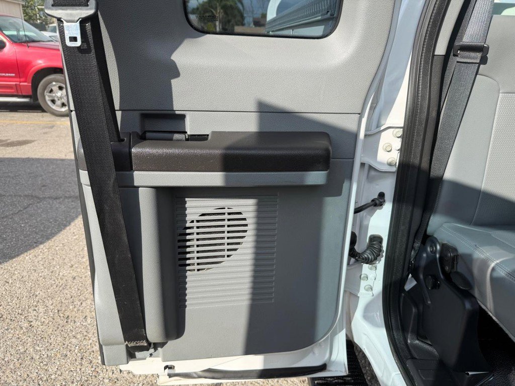 Used 2016 Ford F250 XL w/ XL Appearance Package image 32