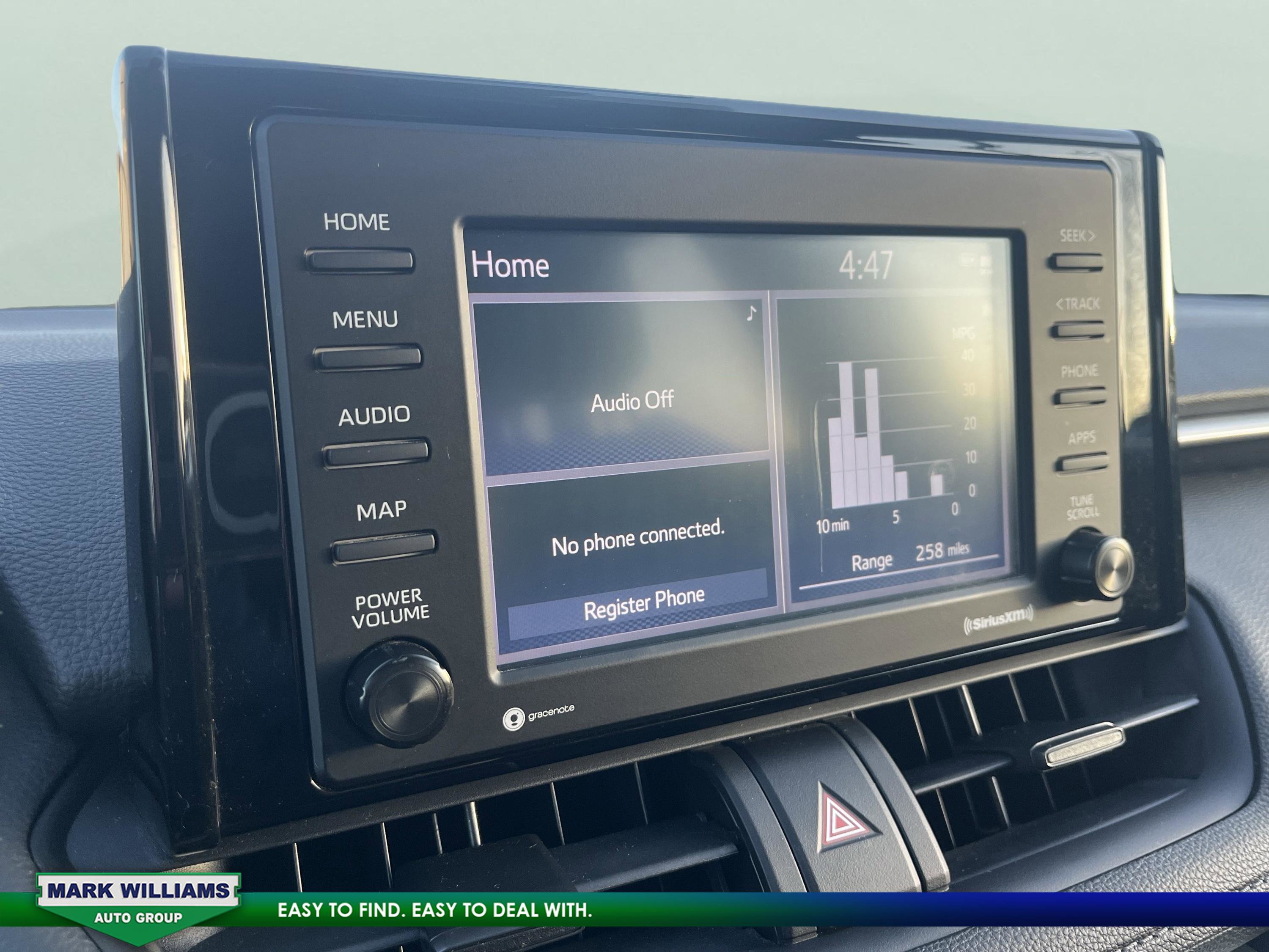 Used 2020 Toyota RAV4 LE image 19