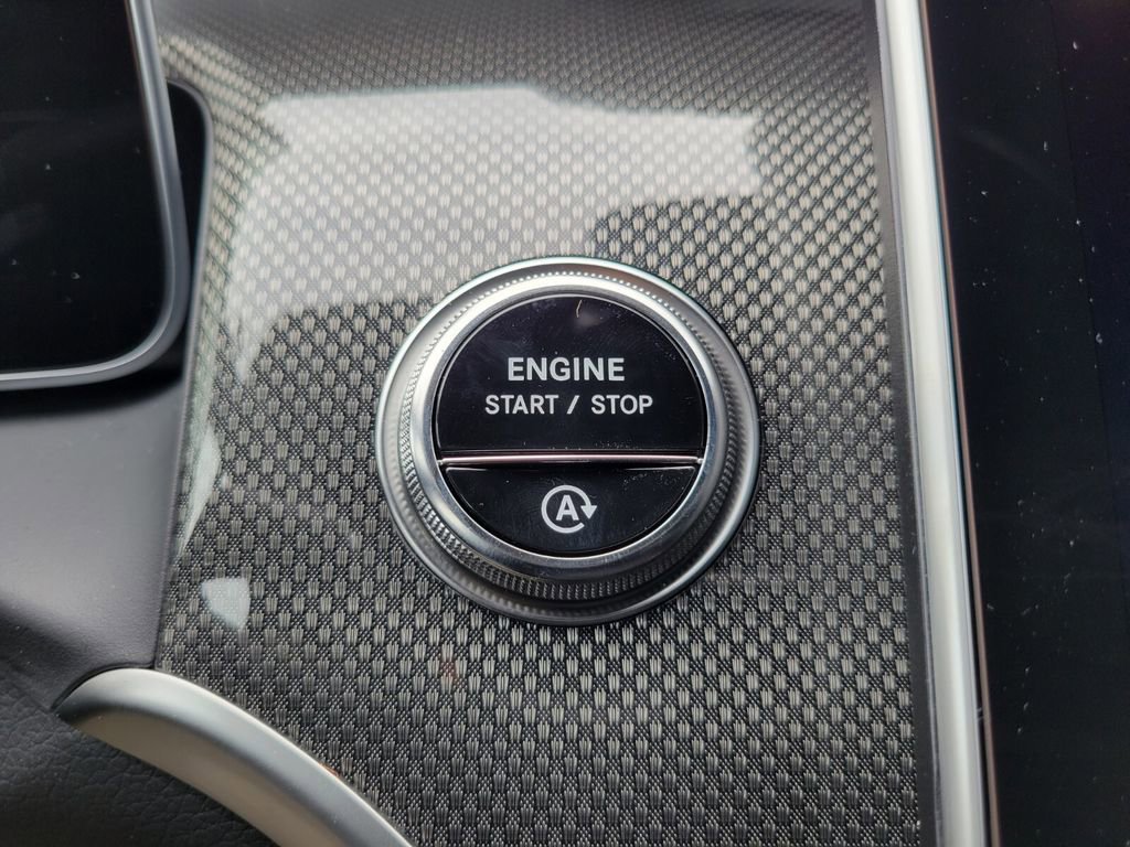 New 2026 Mercedes-Benz GLC 300 4MATIC image 24