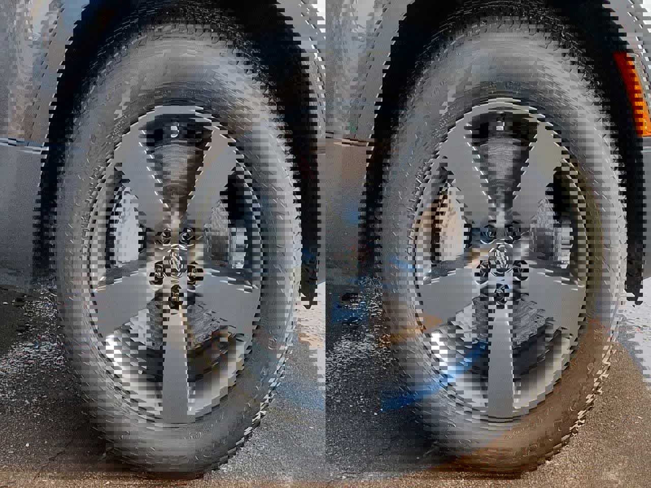 Used 2024 Land Rover Defender 130 S image 13