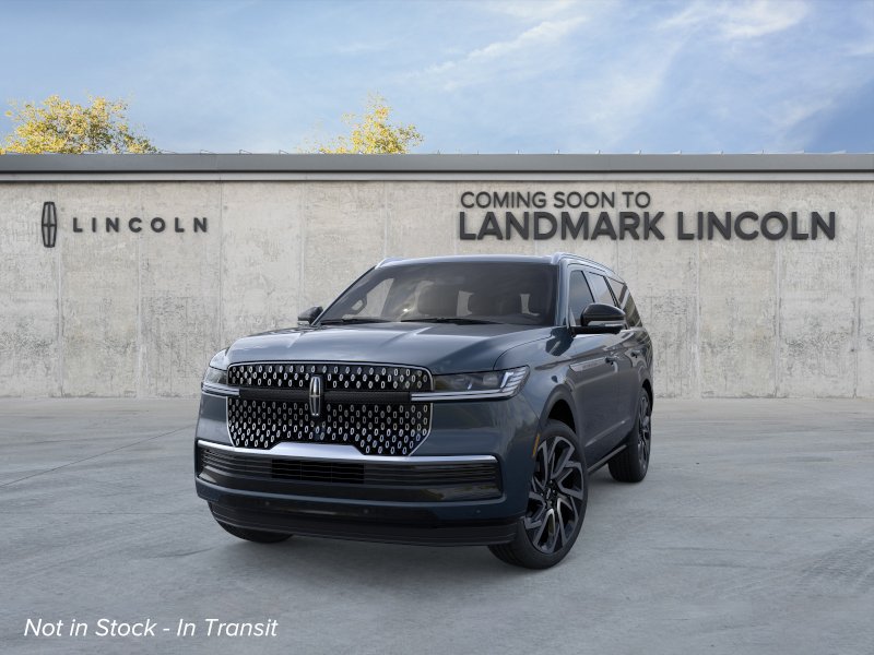 New 2026 Lincoln Navigator Reserve AWD/4WD image 2