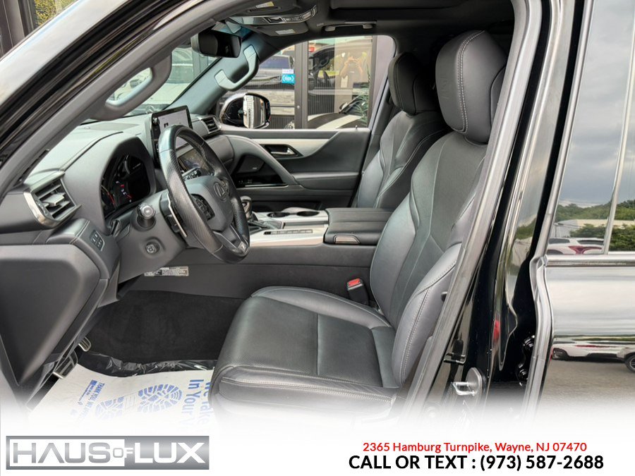 Used 2023 Lexus LX 600 F Sport w/ Accessory Package (Z1) AWD/4WD image 11