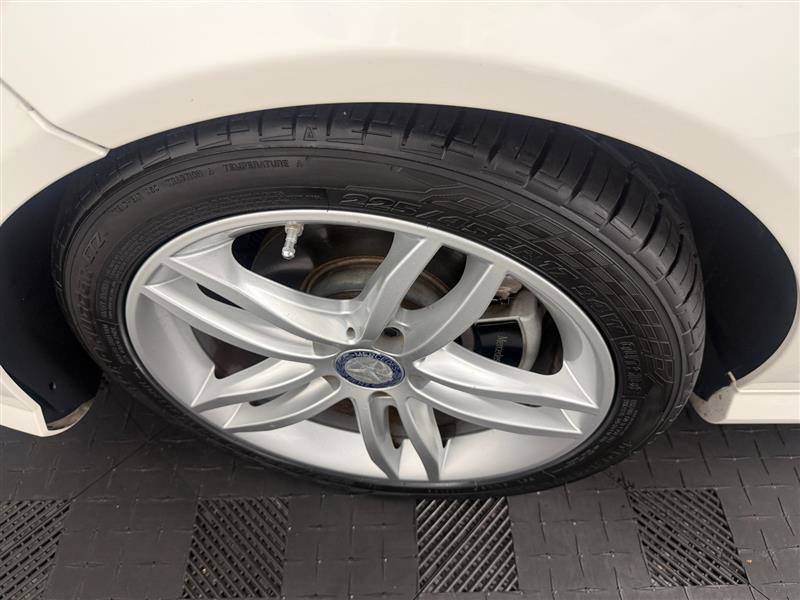Used 2014 Mercedes-Benz C 250 Sedan image 8